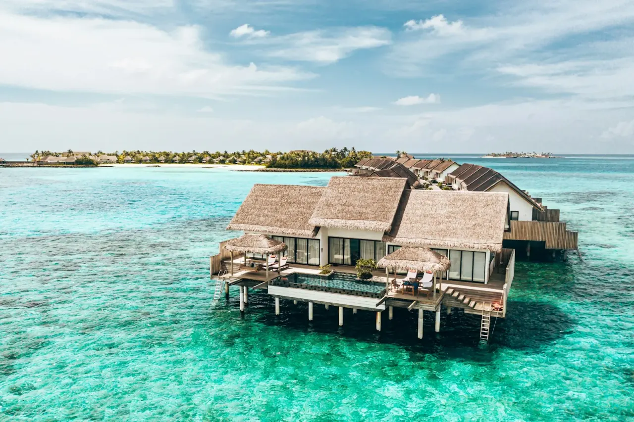 Beach & Islands